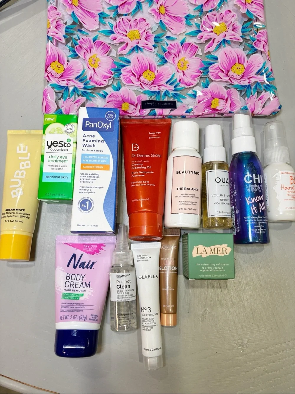 Sample size beauty bundle Bubble, OUAI, Dr. Dennis Olaplex La Mer
